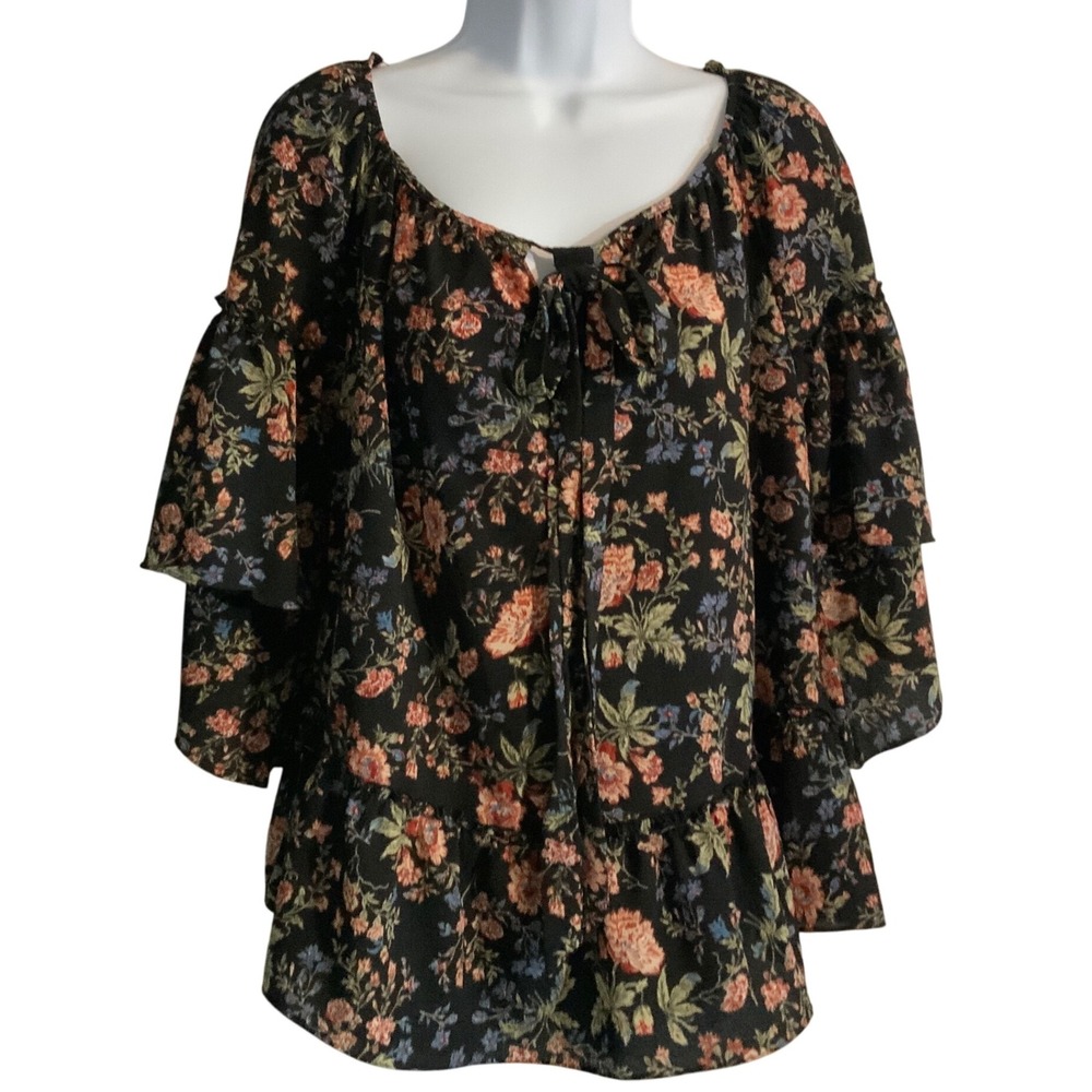Beautiful Umgee Black Flowered Boho Blouse size Medium